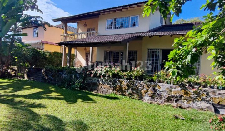 MARIBAYA, LEMBANG. RUMAH ASRI COCOK UNTUK VILLA DI BANDUNG UTARA 2