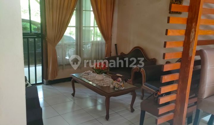 CISITU, DAGO. MOVE-IN READY HOUSE WITH SPACIOUS GARDEN IN BANDUNG CITY.
