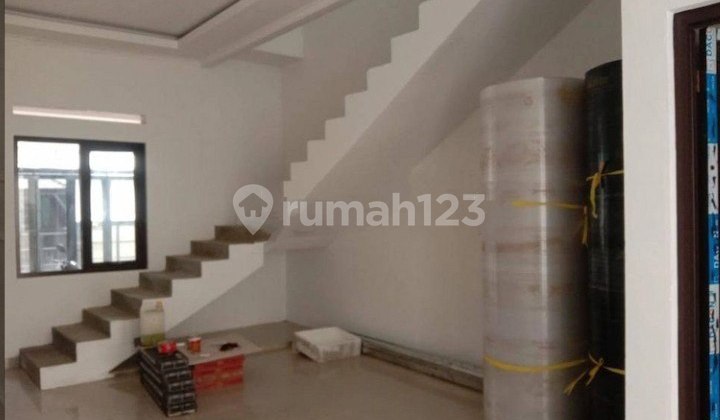 SAYAP KARAWITAN, TURANGGA. RUMAH BARU MODERN 2LT DI KOTA BANDUNG
