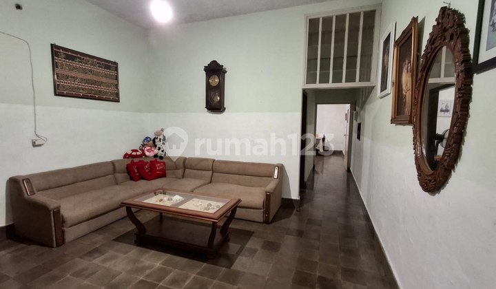 DIPATI IKUR, DAGO. RUMAH LUAS DIAP HUNI DI KOTA BANDUNG 2