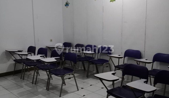 MAINROAD BUAH BATU. RUMAH UTK KANTOR DAN USAHA DI KOTA BANDUNG