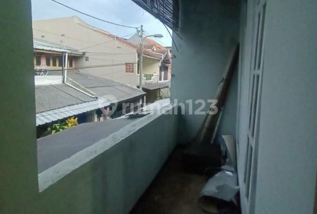 Komplek Antapani, Harga Menarik, Rumah 2 Lantai Siap Huni di Kota Bandung 2