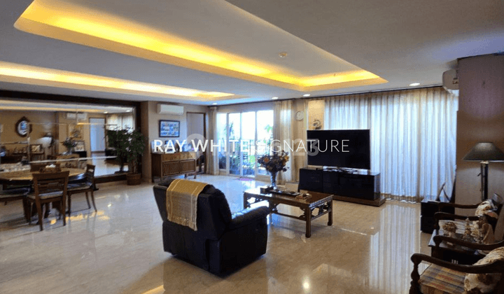 Apartemen Permata Hijau Res. Lantai Rendah 3 Bedroom Semi Furnish 1