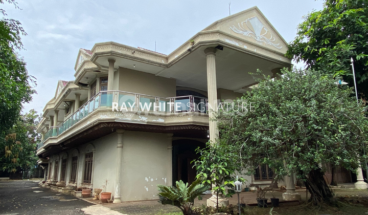 Rumah Lama di Jl Raya Bogor, Bisa untuk gudang dan pabrik