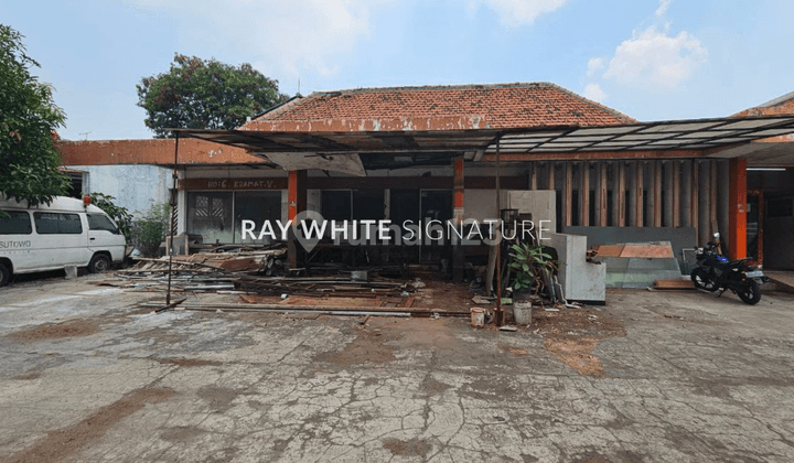 Dijual Rumah Tua Hitung Tanah Lokasi Bagus Untuk Kost Di Kramat V 2