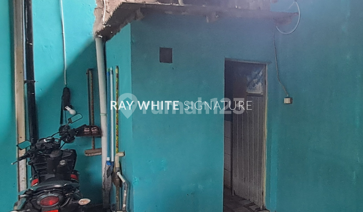 Dijual Tanah dan Bangunan Lokasi Bagus Untuk Usaha di Swadaya Raya Duren Sawit 2