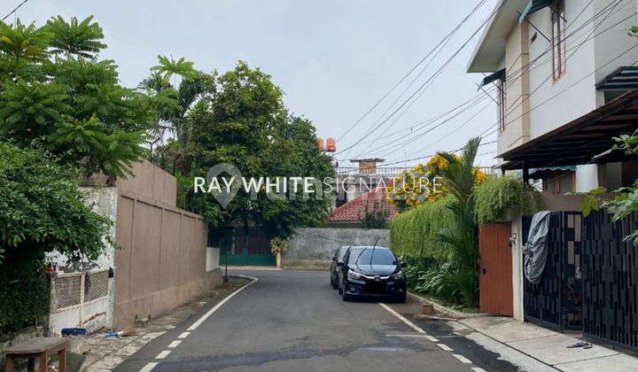 Dijual Rumah Lama Cocok Untuk Hunian dan Kos di Jl Saguling, Duren Tiga 2