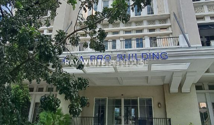 Gedung Kantor dan Service Apartement 9 Lantai di Sudirman