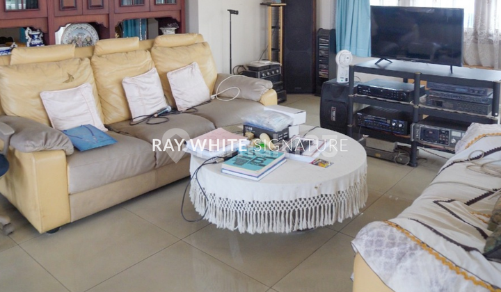 Rumah Dijual Cocok Untuk Kantor, Kost Toko di Cempaka Putih 2