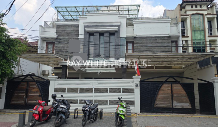 Turun harga Dijual Rumah Zona Komersil di Tebet Raya Turun harga Dijual Rumah Zona Komersil di Tebet Raya