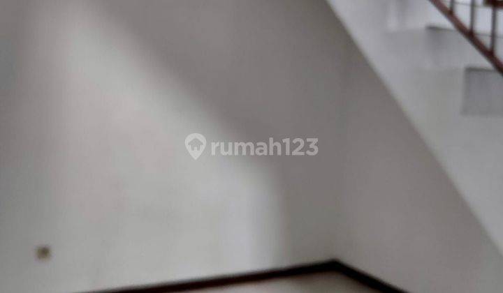 Rumah disewakan di Graha bintaro blok GR SHM Bagus 2