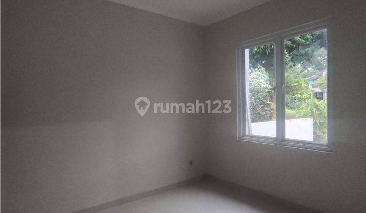 Kota Wisata , Rumah Cantik Seperti Rumah Baru Nego Menarik  2