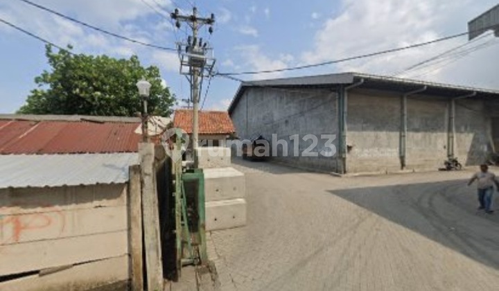 Ready-to-Use Warehouse Near Toll Road in Tambakaji, West Semarang 2