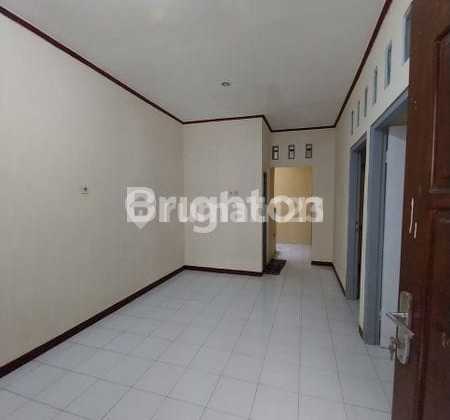 Ready-to-Occupy House Plamongan Indah 2