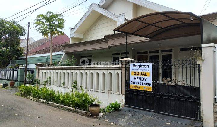 Rumah Minimalis di Jl Bunga Sakura Malang Strategis 1