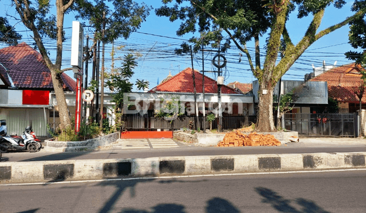 Rumah Strategis Poros Jl Kawi Pusat Kota Malang 1