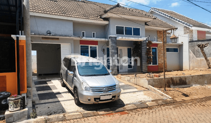 Rumah Minimalis di Villa Bukit Tidar Merjosari 1