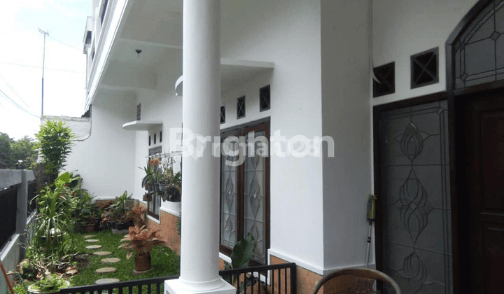 Rumah Kos Aktif 2 Lantai di Jl Salak Dau Malang 2