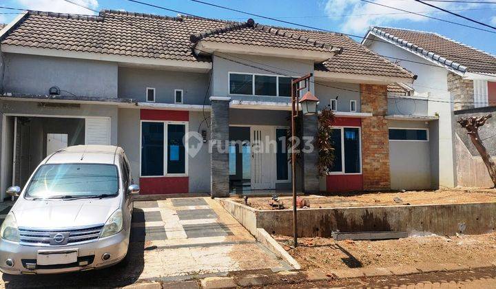 Rumah Minimalis Siap Huni di Villa Bukit Tidar Malang 2