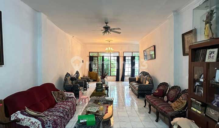 Dijual Rumah Daerah Senopati Jakarta Selatan Shm Akses Mudah Bebas Banjir One Gate System Lingkungan Elite 2