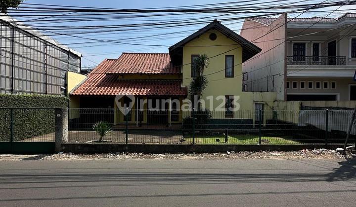 Rumah Classic Cipete Jak Sel Dekat Antasari Jalan Lebar Rumah Classic Cipete Jak Sel Dekat Antasari Jalan Lebar