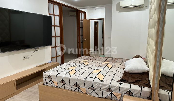 For Rent Sahid Sudirman Apartment 9th Floor 3 Bedrooms Fully Furnished City View