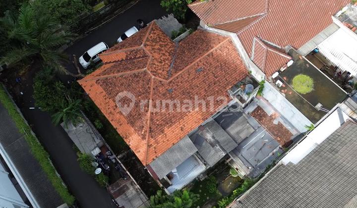 Dijual Rumah Hitung Tanah Posisi Hook Dekat Scbd Senopati Shm Lokasi Strategis Jakarta Selatan
