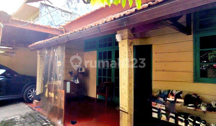 Rumah Tua Dalam Komplek Bebas Banjir Pondok Kelapa Jakarta Timur Shm 2