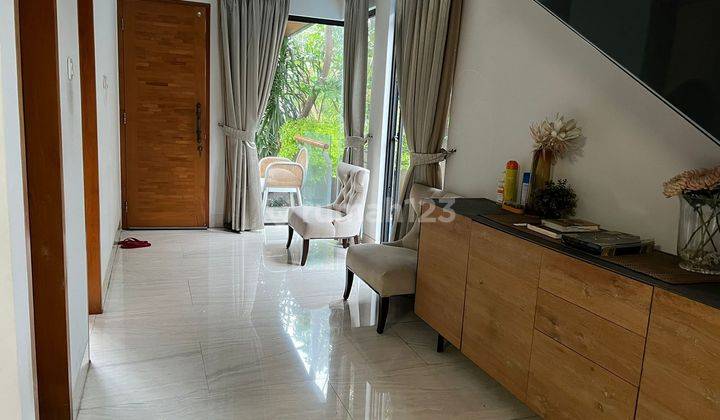 Turun Harga Rumah Full Furnished Di Jakarta Selatan. 2