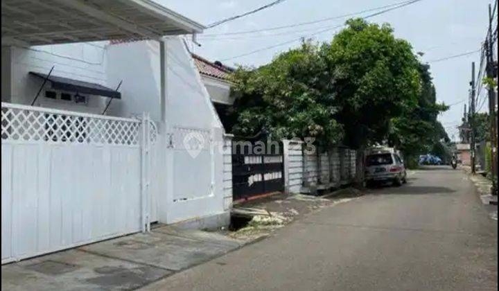 Rumah Siap Huni Lokasi Strategis Dekat Pondok Indah. 2