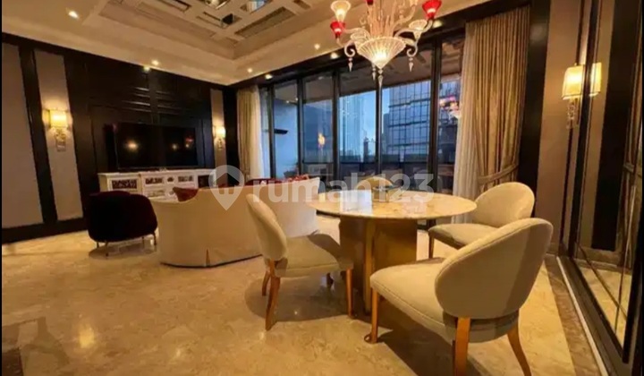 Unit Apartemen District 8 Senopati. 2