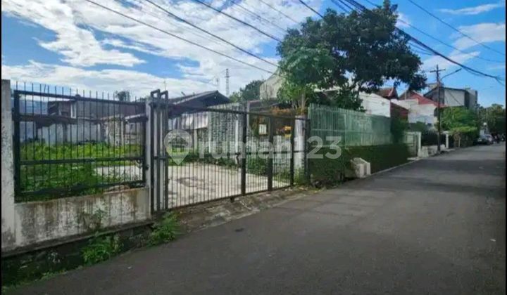 Tanah Kosong Letak Strategis untuk Hunian di Pancoran
