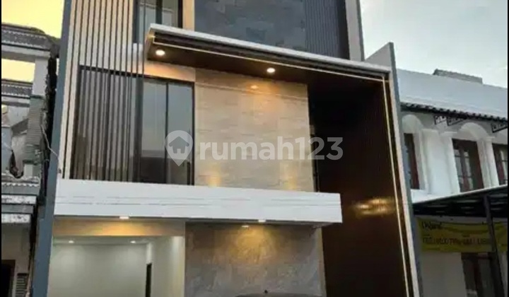 New House Ready to Occupy in a Complex in Pasar Minggu 2