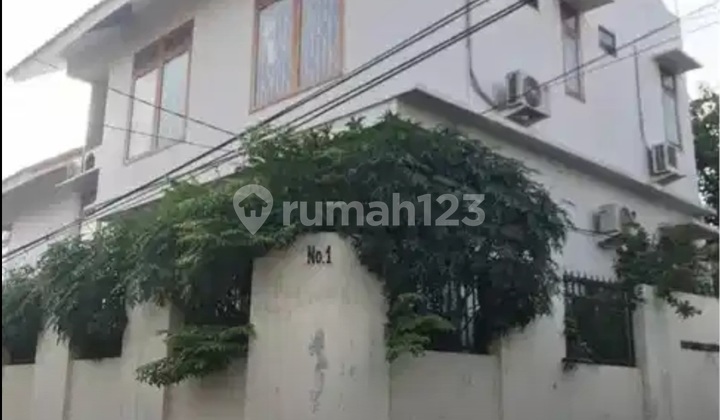 Rumah Lokasi Strattegis di Radio Dalam Dekat Pondok Indah. 2