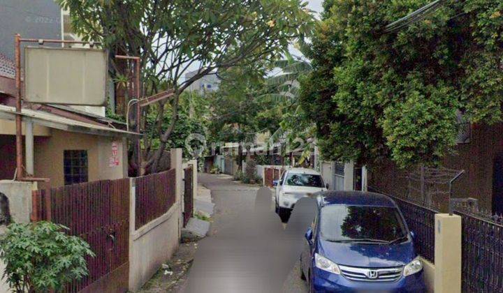 Rumah Kosan Letak Strategis Area Kebayoran Baru. 2