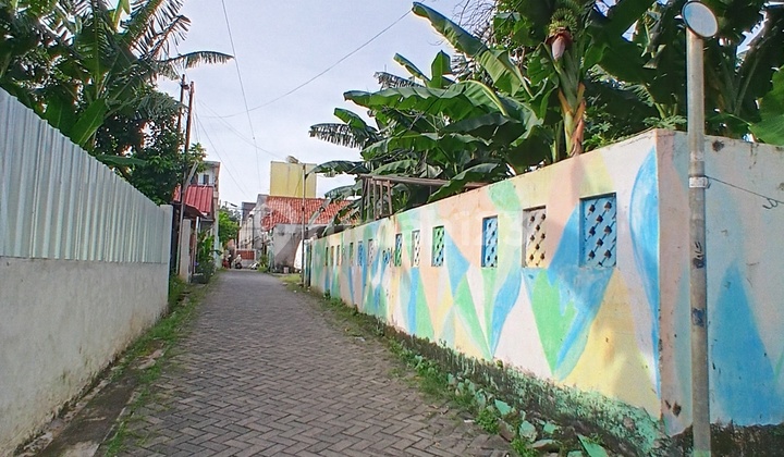 Ready-to-Build Land in Cipadu Textile Center, Tangerang.