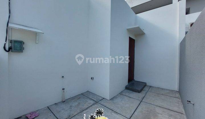 Moder House 7