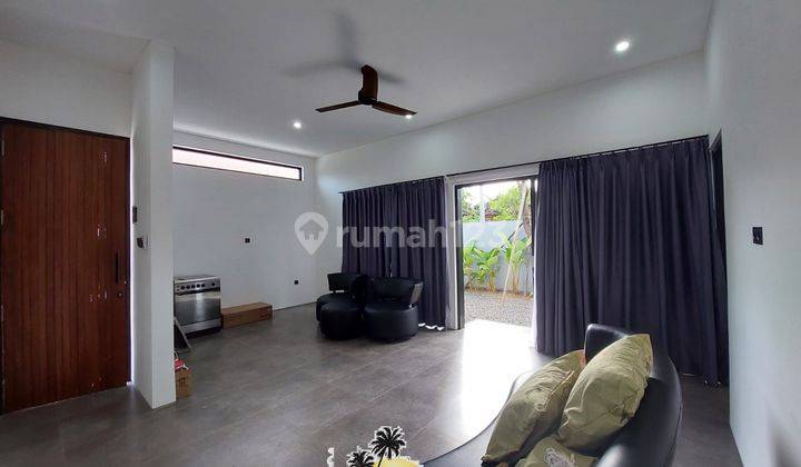 Moder House 12