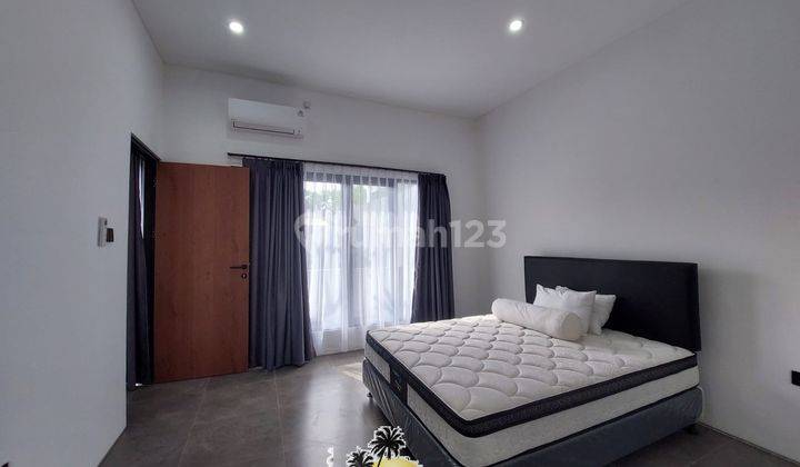 Moder House 15