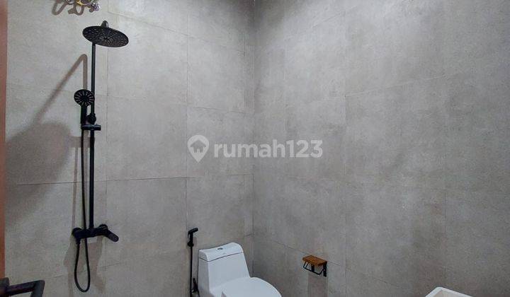 Moder House 22