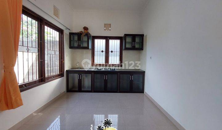 3 Bedrooms 15