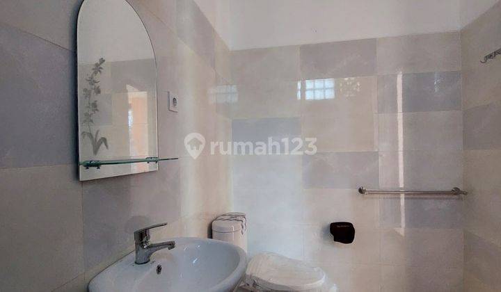 3 Bedrooms 25