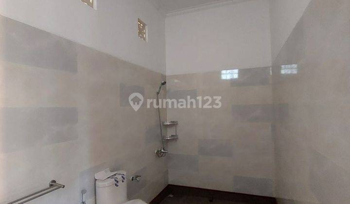 3 Bedrooms 29