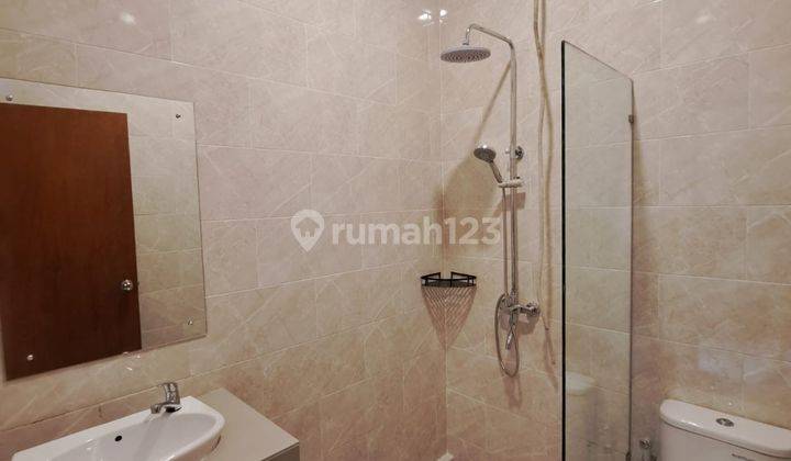 3 Bedrooms House 34