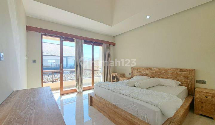 Brand new villa 10