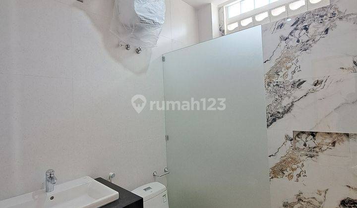Brand new villa 14
