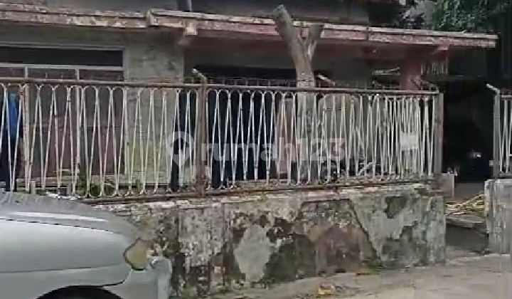 Dijual Rumah Tua di Pegangsaan Jakarta Pusat