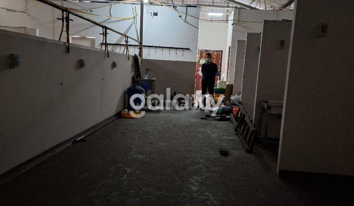 Rumah Usaha di jalan Pandegiling surabaya pusat 1