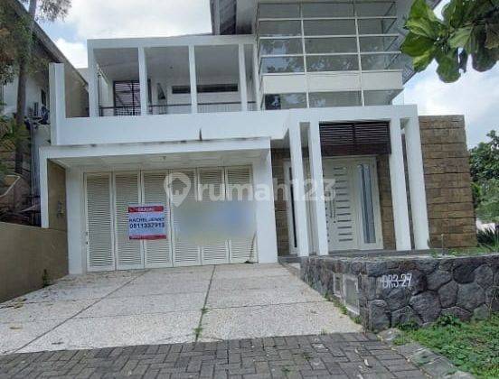 Dijual Rumah 2 lantai di perumahan Citraland surabaya barat 1