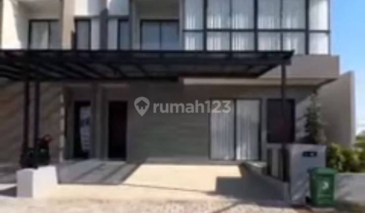 Rumah Baru Di Graha Natura Developer Intiland, Surabaya Barat 1